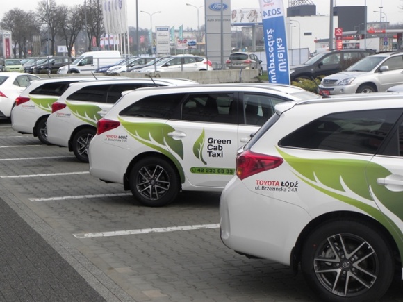 Polska Sieć Taxi rozpoczęła współpracę z Green Cab Taxi