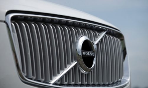 XC90 hitem sprzedaży w USA, sprzedaż globalna Volvo w górę o 12.6%