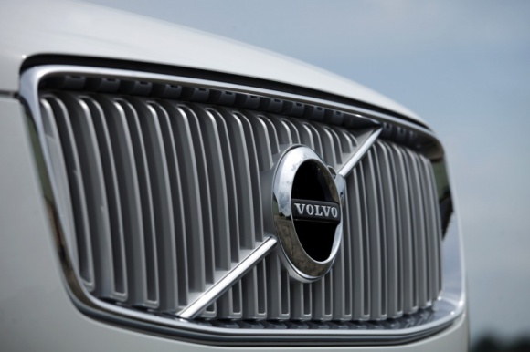 XC90 hitem sprzedaży w USA, sprzedaż globalna Volvo w górę o 12.6%