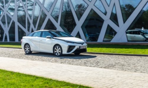 Elektryczna Toyota do 2020 roku?