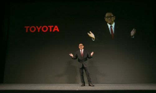 Toyota stawia na usługi mobilne