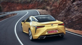 To już pewne – będzie Lexus LC F BIZNES, Motoryzacja - Lexus zarejestrował w europejskim urzędzie patentowym znak towarowy „LC F”, co ostatecznie dowodzi zamiaru wprowadzenia do oferty wyczynowej wersji flagowego coupé Lexus LC 500.