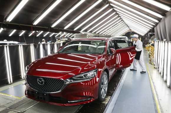 Mazda świętuje przekroczenie progu 50 milionów aut wyprodukowanych w Japonii