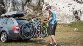 Taurus Velo Plus – nowe platformy rowerowe na hak BIZNES, Motoryzacja - Taurus Velo Plus to jedna z tegorocznych nowości w ofercie polskiej firmy Taurus. Wprowadzone na rynek bagażniki to montowane na haku samochodowym platformy do przewożenia rowerów.