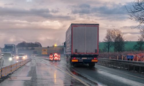 Nowe technologie w motoryzacji i transporcie, o których nie wiecie. Geofencing – co to jest?