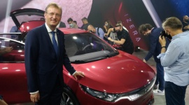 Coraz większe zaangażowanie polskich producentów części w elektromobilność BIZNES, Motoryzacja - Branża elektromobilności w Polsce rozwija się coraz szybciej. Jej ważną częścią są krajowi producenci części i podzespołów samochodowych oraz jednostki badawcze.